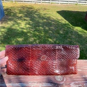 BROWN & Wine Snake Skin Clutch w/10.5” Gold Link Chain